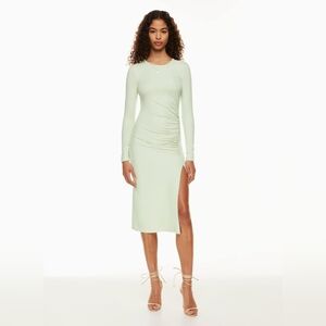 NWT ✨️ Aritzia Wilfred Light Green Ruched Amelia Long Sleeve Dress